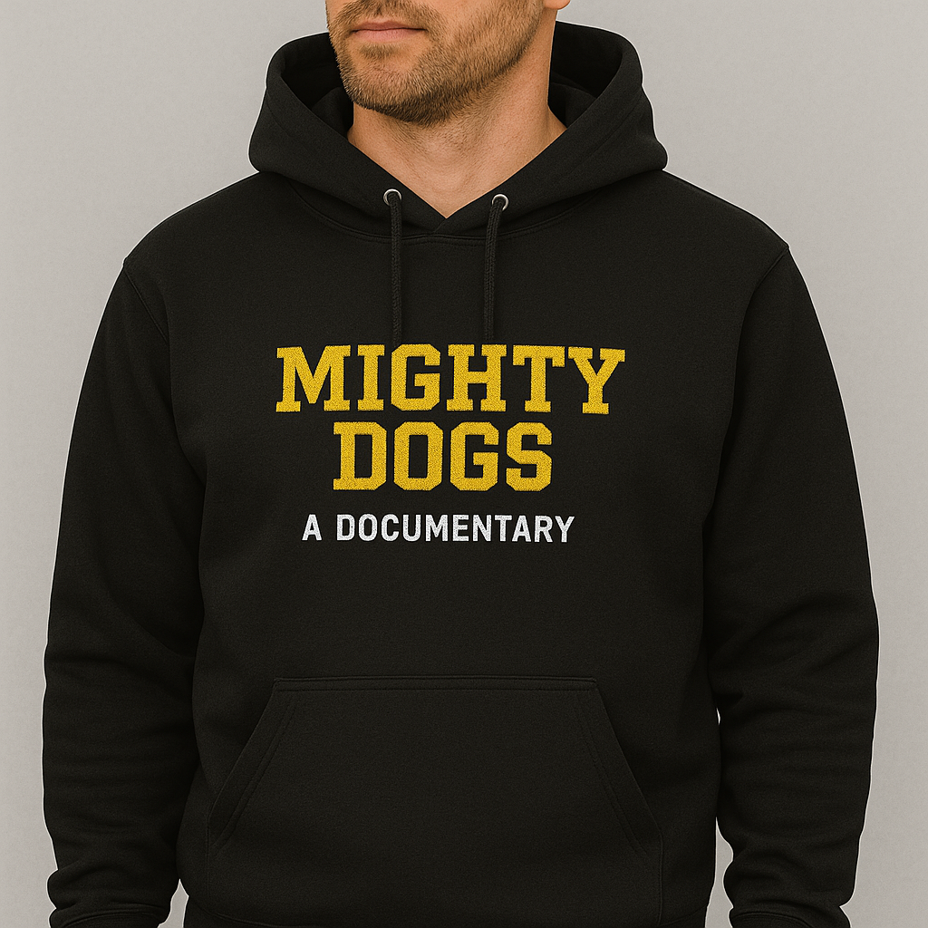 Offizieller Mighty Dogs Doku Hoodie – Premium Stick-Edition